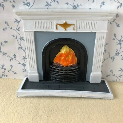 Dolls House FIREPLACE & Hearth Resin 2 Pieces Miniature 1:12 Scale - Image 1 of 3