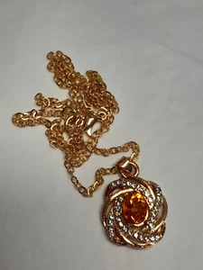 Gorgeous golden yellow & crystal pendant necklace, 18" golden coloured chain, - Picture 1 of 8