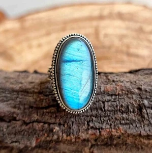 Labradorite ring, Yoga Healing Gemstone, 925 Silver Ring, Blue Flash Ring - Picture 1 of 9