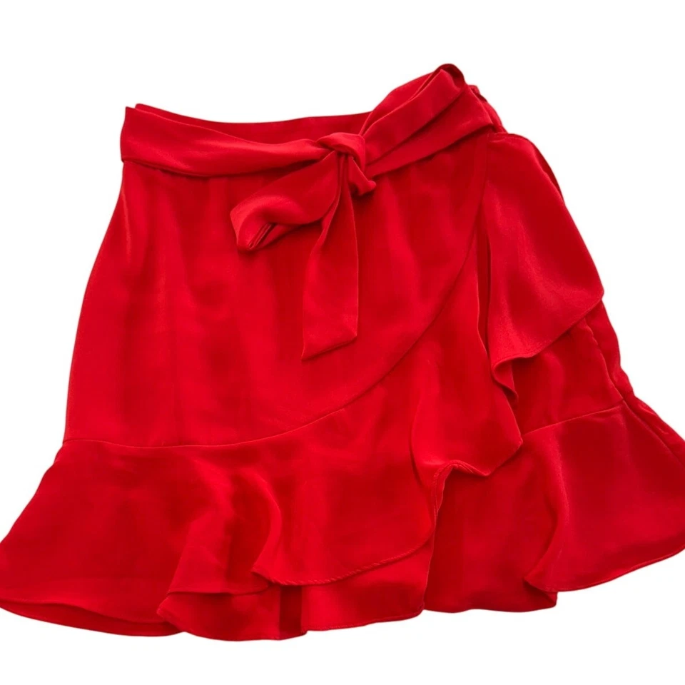 Falda By The Way Mujer X Pequeña Roja Volantes Corbata Cintura Mini REVOLVE Foto 1 de 4
