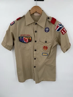 Boy Scouts of America Cub Scout Uniform Youth Shirt Polyester Blend Size Large - Image 1 of 4
