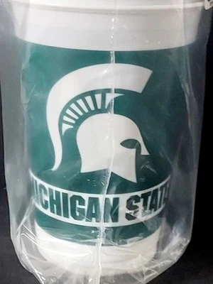 Michigan St. Spartans 20oz Plastic Cups 8-Pack Tableware Party Supplies Sports - Image 1 of 4