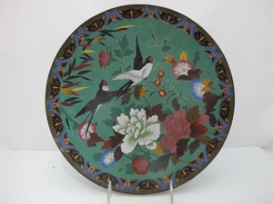 Placa Cargador JAPONÉS Meiji Verde Esmalte Pájaro y Crisantemo Flor CLOISONNE - Imagen 1 de 9
