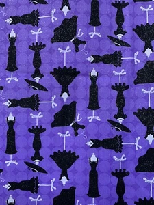 Schaufensterpuppe Druck Stoff lila schwarz glitzernd 3 Yards x 45 cm - Bild 1 von 3