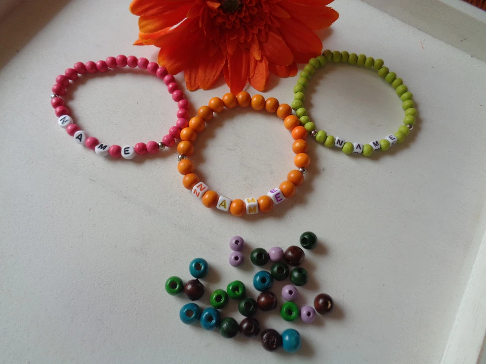 Armband Holzperlen mit Wunschnamen verschiedene Varianten - Bild 1 von 1