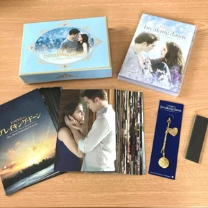 Breaking Dawn Part 2 Twilight Saga Premium Box DVD 3 Discs Japan - Picture 1 of 1