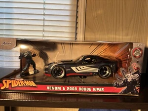 Jada Toys 31750 1 24 Marvel Venom 2008 Dodge Viper SRT10 with Figure - Picture 1 of 5