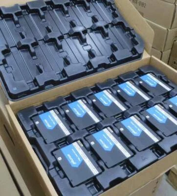 Micron 9300 PRO 7.68TB U.2 SSD PCIe NVMe U.2 Enterprise MTFDHAL7T6TDP 1DWPD - Image 1 of 3