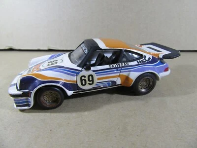 845H Kit Artisanal Base Solido Porsche 934 #69 le Mans 1976 Schiller Corsa 1:43 - Immagine 1 di 4