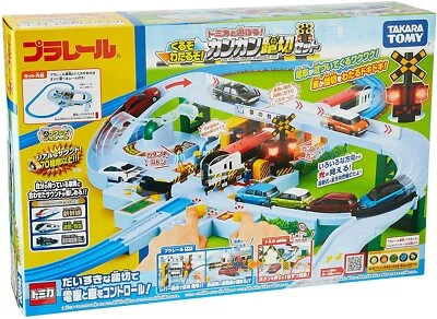 TakaraTomy Plarail Давайте поиграем с Tomica железнодорожный переезд набор Япония новый F/S - Изображение 1 из 3