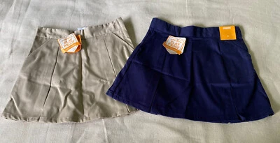 Lote de 2 FALDAS UNIFORMES GYMBOREE Niñas Talla 8 Azul Marino Caqui Prueba de Juego Nanotex Nuevas con Etiquetas Foto 1 de 4
