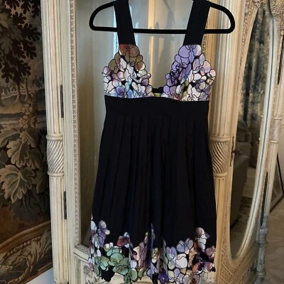 Vestido Catherine Malandrino 4 cuello profundo algodón recorte flores diseño prístino Foto 1 de 4