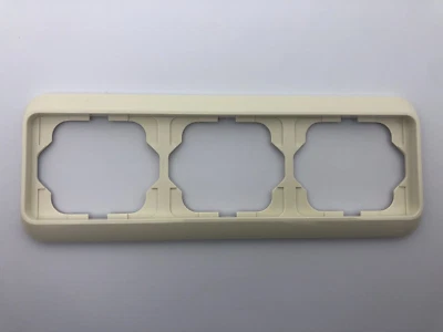 Busch Jaeger alpha nea 3-fach Rahmen WAAGERECHT Creme Elfenbein Weiß 1723-22G - Bild 1 von 2