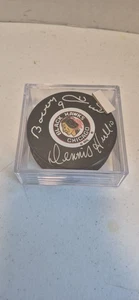 NHL PUCK CHICAGO BLACKHAWKS BROS DENNIS/BOBBY HULL_ SIGNED - Picture 1 of 2