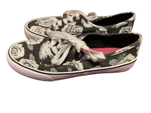 Bongo Womens Size 9 Black White Rose Floral Lace Up Casual Canvas Sneakers - Picture 1 of 18