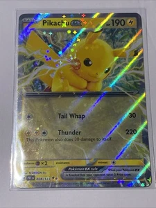Pikachu ex 028/131 Prismatic Evolutions Holo - Bild 1 von 6