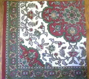 Funda de almohada POTTERY BARN medallón floral azulejo 20" x 20" oxidada roja verde marfil - Imagen 1 de 2
