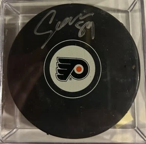 Sam Gagner Hand Signed Autograph Auto Philadelphia Flyers Puck With Cube - Picture 1 of 2