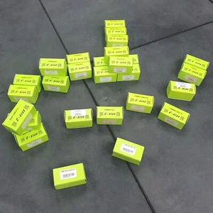 C-BEAR - Bike Bottom Brackets - Various Road/MTB/CX - NOS Bike Builder Clearance - Bild 1 von 2