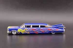 M2 Machines Cadillac 62 Stretch Personalizado Tiki Daddy Llamas 39100-HS04 1/64 - Imagen 1 de 10