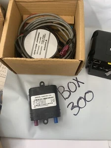 Navman Wireless Qube 3 (AAA004301-G)  - Picture 1 of 5