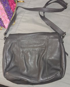 the sak iris leather shoulder bolsa