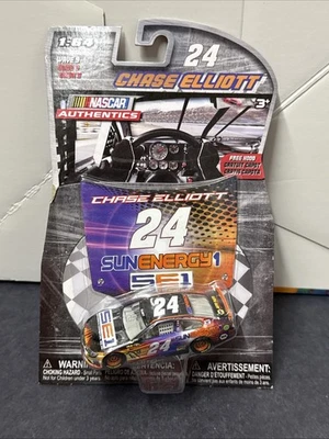 Chase Elliott #24 SUNENERGY1 NASCAR Authentics 2016 Wave 9 1/64 New - Image 1 of 4