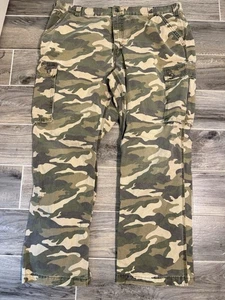 Carhartt Camo Cargo Men’s Pants Tag: 42x32 Act: 40x29 Outdoor Hunting Fishing - Picture 1 of 14