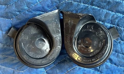 06-11 JUEGO PAR BOCINA IZQUIERDA Y DERECHA BMW E90 335i 328i 330i OEM Foto 1 de 3