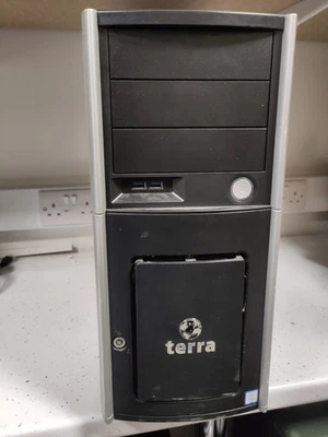 TERRA Server 4030 G3 Tower • Intel Xeon E3-1220v5 • 64GB ECC RAM • 240GB SSD - Image 1 of 4