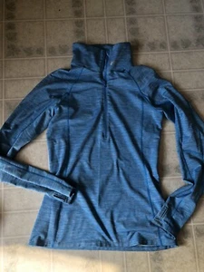 Under Armour Bright Blue Marled 1/2 Zip Jacket Women's Size Small Thumb holes - Picture 1 of 3