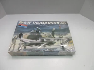 Monogram F-84F Thunderstreak Vintage Model kit 1/48 scale 5432 sealed box - Picture 1 of 3