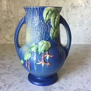 Roseville Pottery 898-8 Fuschia blau 2-Griffe Vase mit Reparatur SIEHE FOTOS - Bild 1 von 11