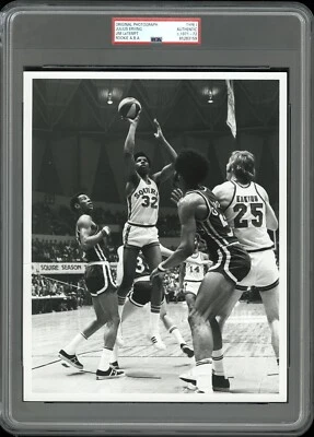 Julius Erving 1971 novato Virginia Squires ABA tipo 1 foto original PSA/DNA Foto 1 de 2