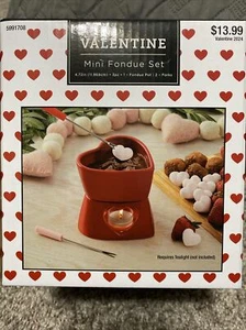 Set Fonduta Cioccolato Cuore Ceramica Rosso per San Valentino Set 3 Pezzi Nuovo con scatola - Foto 1 di 2