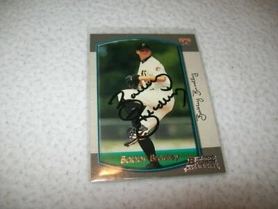 2000 BOWMAN RC BOBBY BRADLEY AUTOGRAPH SIGNED AUTO #166 PITTSBURGH PIRATES - Image 1 of 2