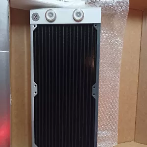 EK-Quantum Surface P280M - Nero 3831109838532 -Binario laterale non finito- - Foto 1 di 2