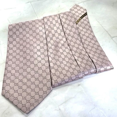 Gucci GG Patrón Corbata de Seda Rosa Beige Prendas Formales para el Cuello Foto 1 de 4