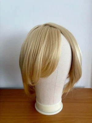 Peluca de cabello sintético rubio glamuroso frente duro Foto 1 de 4