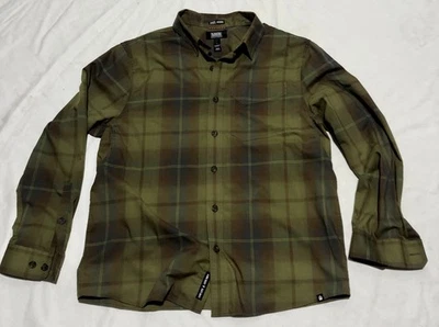 Duluth Alaskan Hardgear AKHG Shirt Mens L Green Plaid Midnight Sun Standard Fit - Image 1 of 4