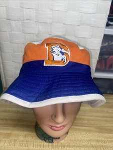 Neu ohne Etikett NFL Denver Broncos "Old School D LOGO" Mitchell & Ness Bucket Hat M/L - Bild 1 von 8