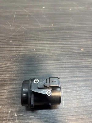 PEUGEOT 208 1.4 HDI 2012-2015 AIR FLOW MASS METER SENSOR 9683282980 - Image 1 of 4