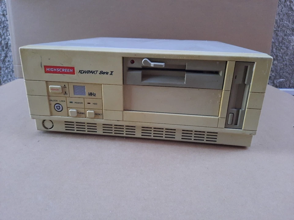 Highscreen Kompakt 286 Serie II Vintage PC Pentium II       # 142 - Bild 1 von 4