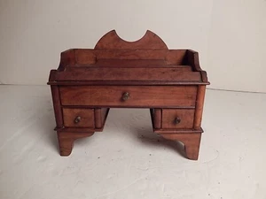 ¿Arce antiguo vintage? Escritorio Madera 3 Cajones Miniatura Vendedor Muestra Buen Estado - Imagen 1 de 6