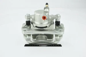Rear Right Brake Caliper Assembly Fits Toyota 47730-60100, 47730-60101 - Picture 1 of 13
