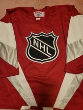 NHL CCM 1998-99 North America All-Stars Red Hockey Jersey, Size L, MiC