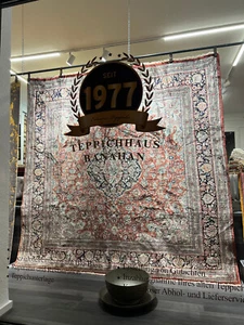 Ch. Ghom Teppich Orient Perser Rug Rot Seide Quadrat Design Handgeknüpft Apart - Picture 1 of 2