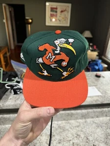 Vintage 90er Miami Hurricanes Apex One großes Logo Wollmischung eng anliegende Mütze Kappe 7 3/8 - Bild 1 von 5