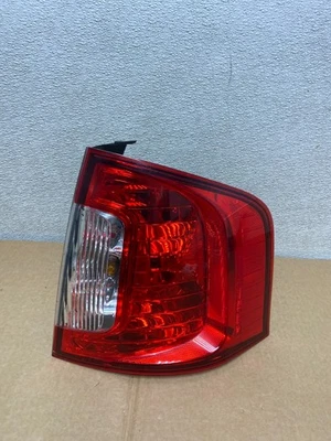 Luz trasera lateral derecha Ford Edge 2011 2012 2013 2014 pasajero V0961 DW Foto 1 de 4