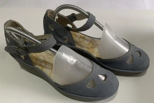FLY LONDON - Women’s Yuna Blue Leather wedge Shoes - UK SIZE 7 / EUR 40 - Imagen 1 de 14